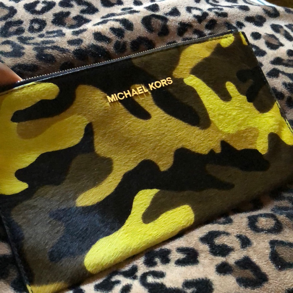 MK Wallet/Wrislet